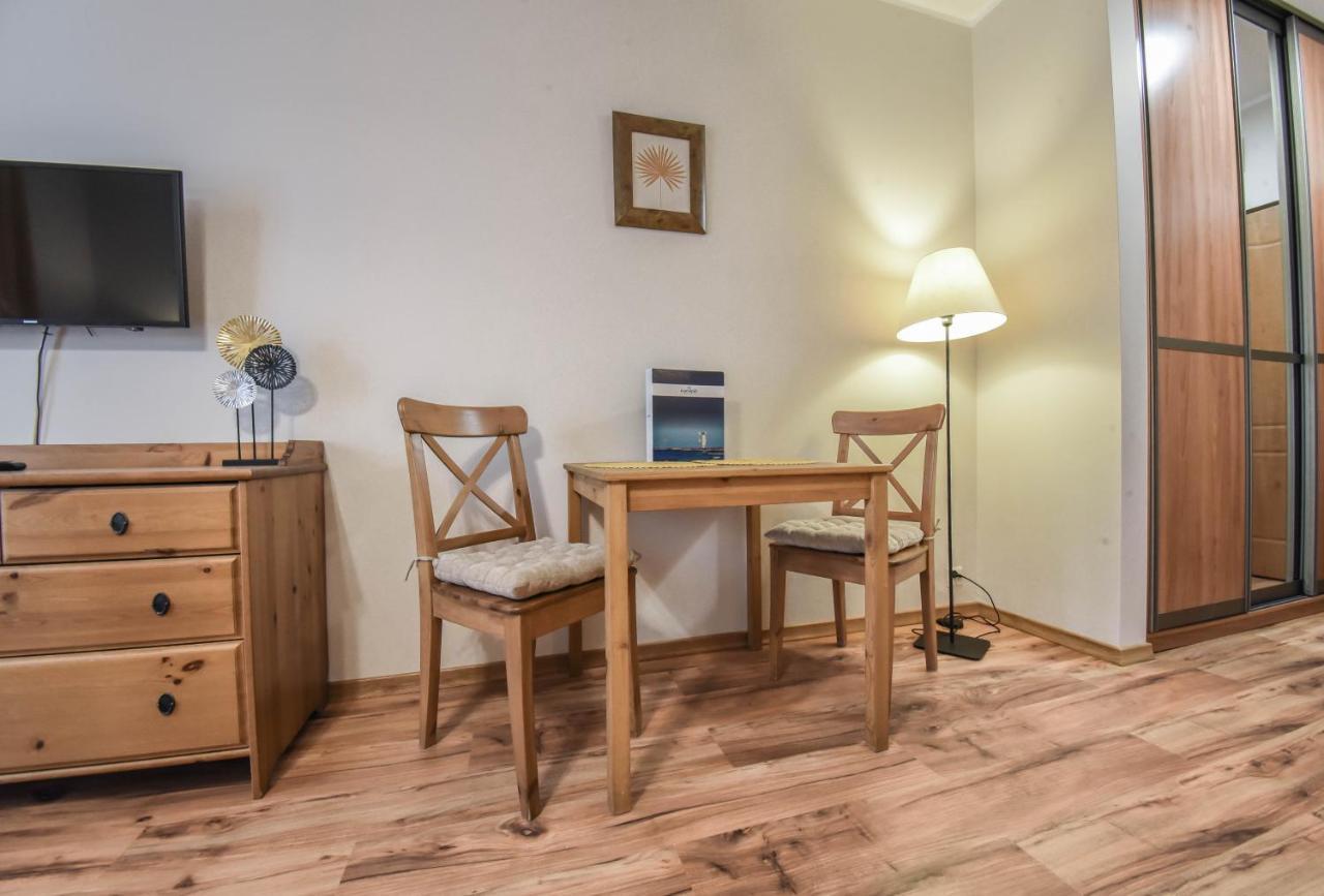 Apartamenty Na Wyspie - Trzy Korony - Studio Z Parkingiem シフィノウイシチェ エクステリア 写真