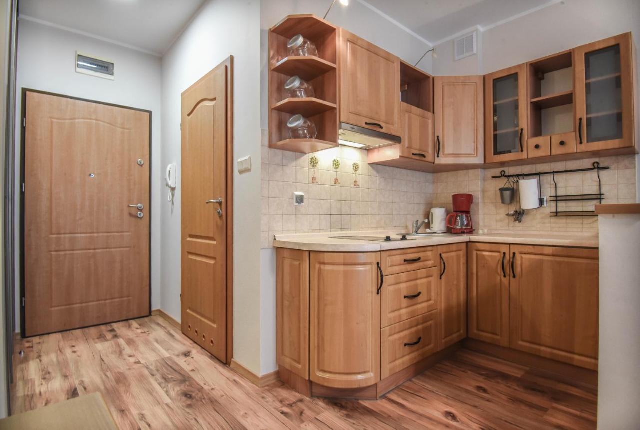 Apartamenty Na Wyspie - Trzy Korony - Studio Z Parkingiem シフィノウイシチェ エクステリア 写真