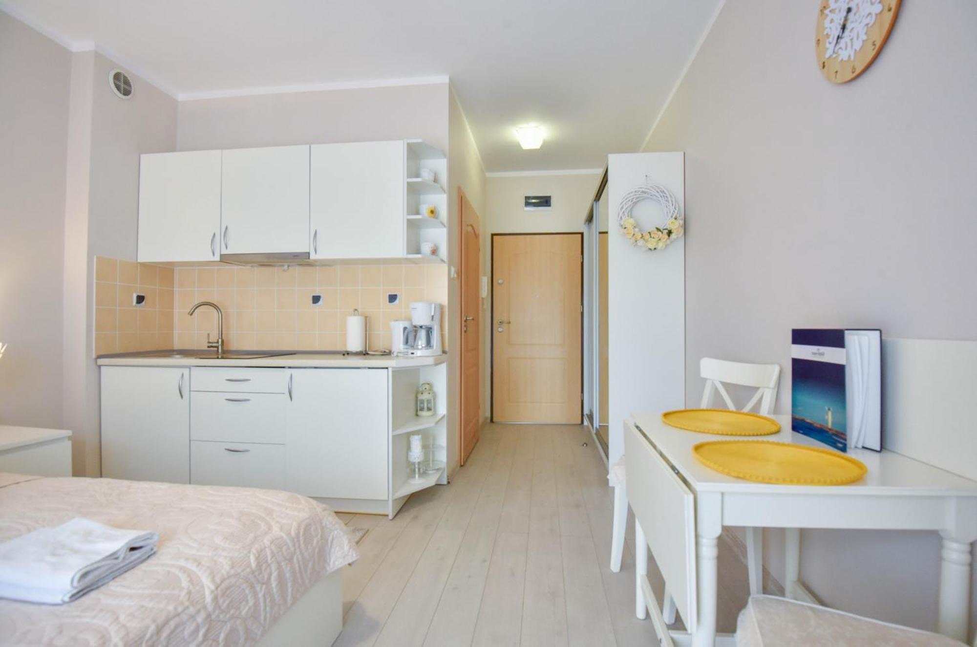 Apartamenty Na Wyspie - Trzy Korony - Studio Z Parkingiem シフィノウイシチェ エクステリア 写真