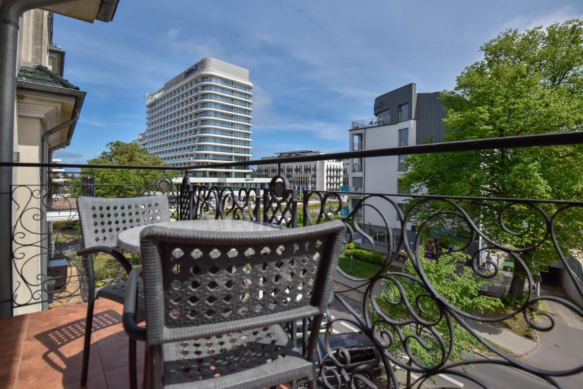 Apartamenty Na Wyspie - Trzy Korony - Studio Z Parkingiem シフィノウイシチェ エクステリア 写真